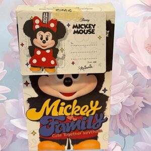 Disney Mickey Mouse Family Keychain - Minnie